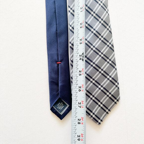Men's Tommy Hilfiger Blue Plaid 100 Silk Neck Tie - Picture 7 of 8